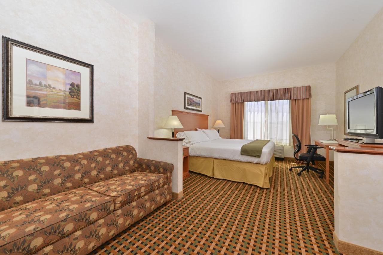 Express By Ihg 3* Rawlins